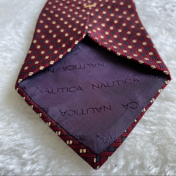 Nautica Wine Square Weave Print Textured Silk Tie - Picture 5 of 10